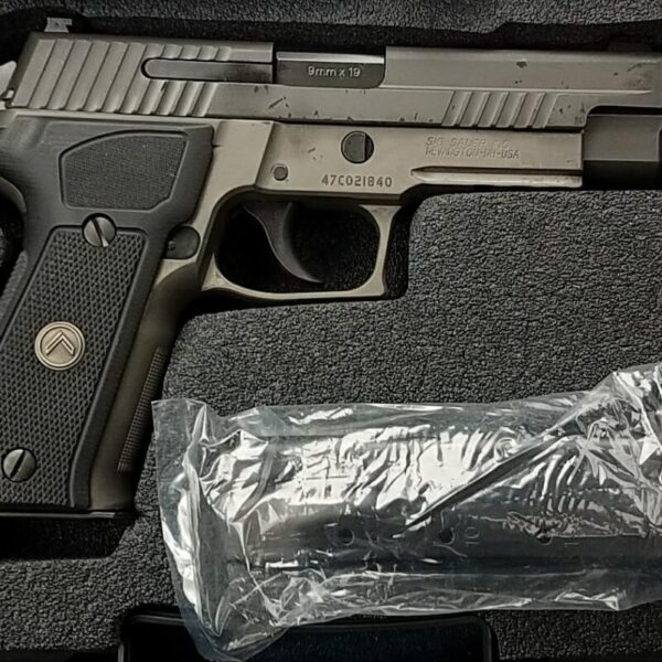 Sig Sauer P226 MK25